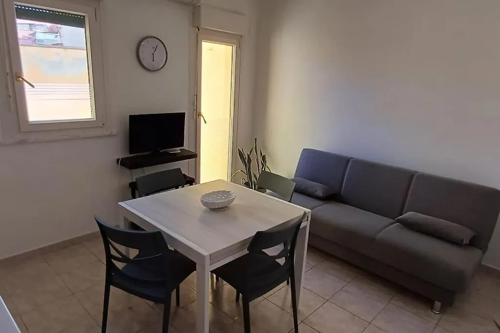 Marida - Dimora Moderna In Centro Storico Apartment Sant'Antioco