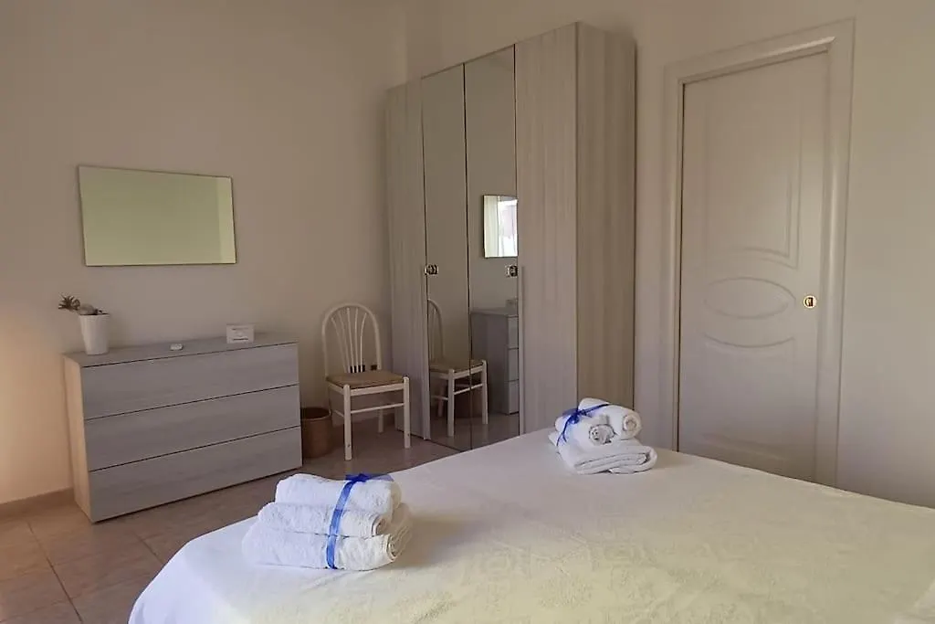 Marida - Dimora Moderna In Centro Storico Apartment Sant'Antioco